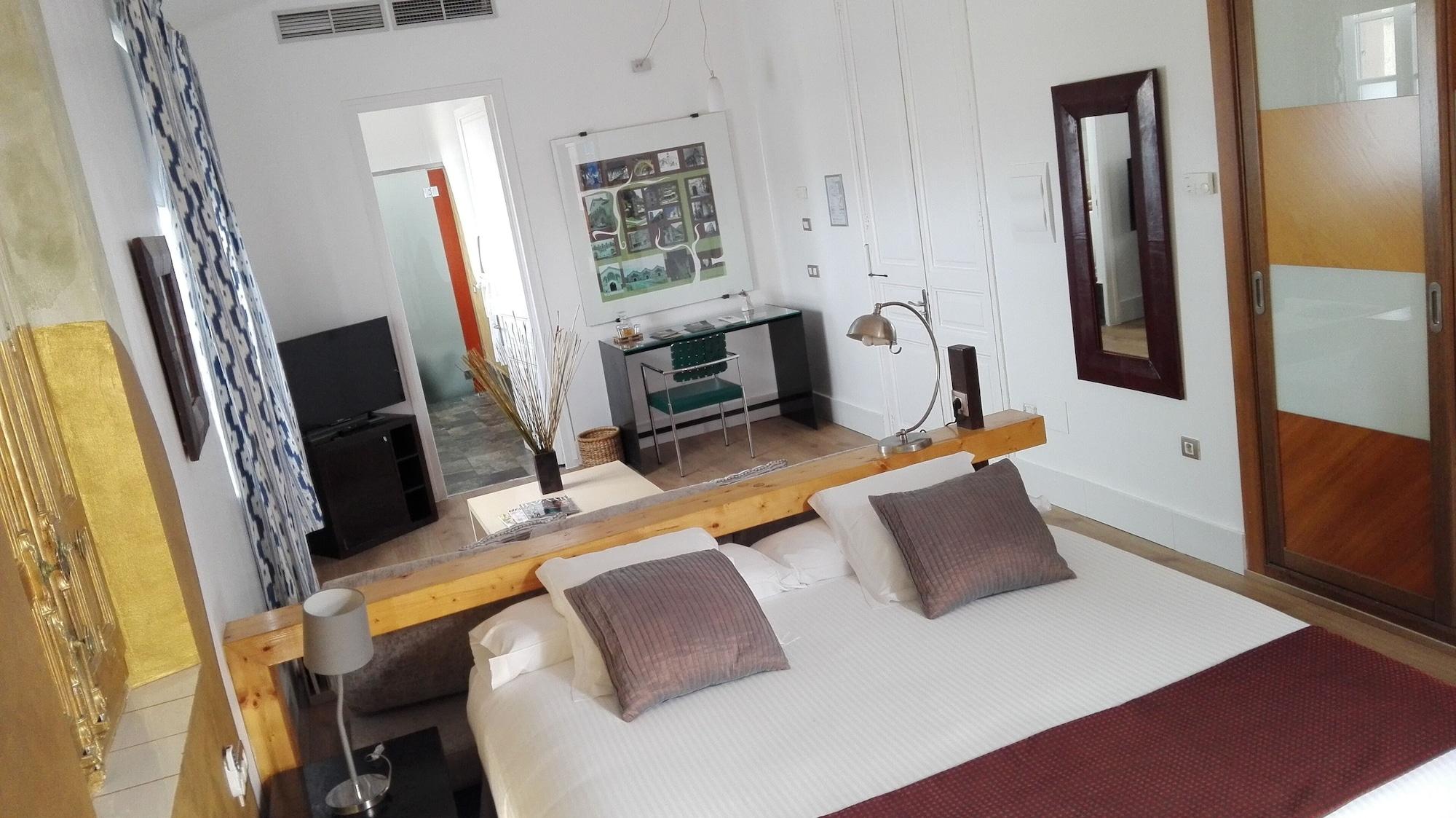 Hotel Boutique Mas Passamaner La Selva del Camp Bagian luar foto