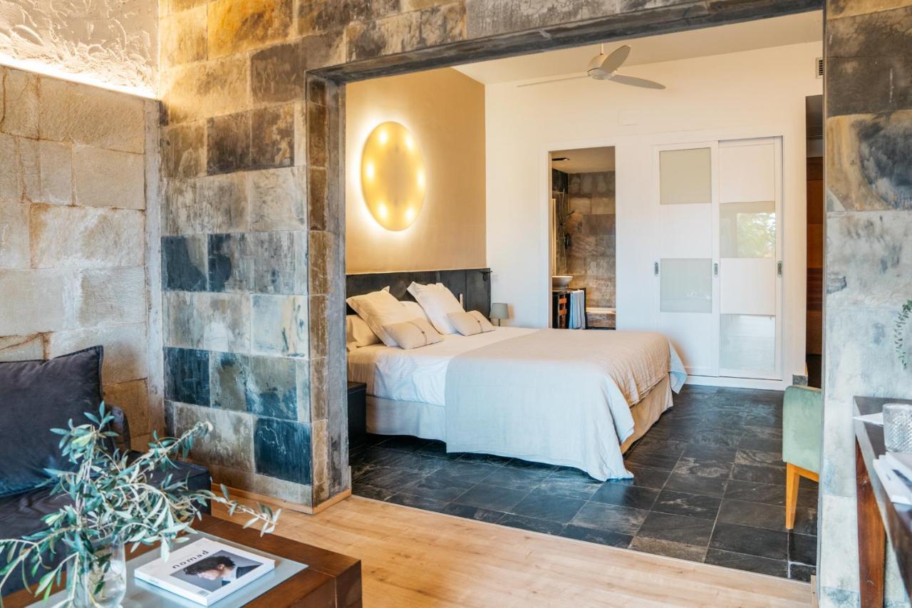 Hotel Boutique Mas Passamaner La Selva del Camp Bagian luar foto