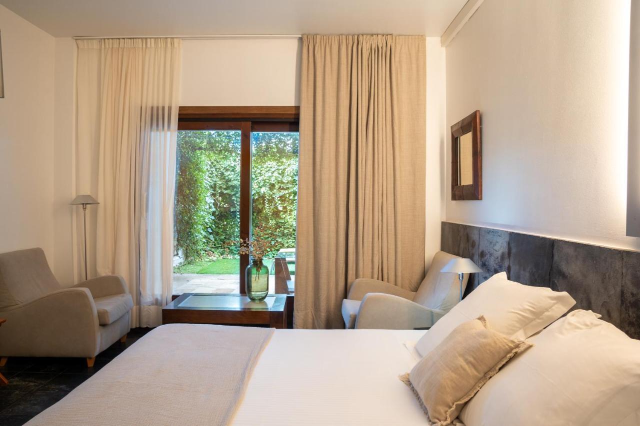 Hotel Boutique Mas Passamaner La Selva del Camp Bagian luar foto