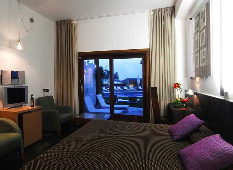 Hotel Boutique Mas Passamaner La Selva del Camp Ruang foto